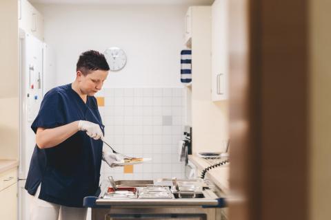 Palliativstation Essen anrichten