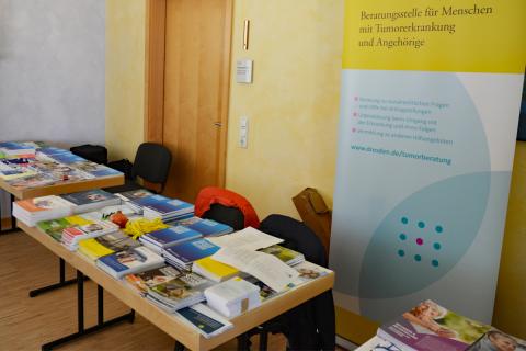 Patiententag Brustkrebs 2023: Eindrücke der Veranstaltung, Stand der Tumorberatungsstellen..