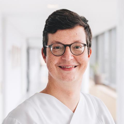 Portrait Sebastian Erdbeer, Facharzt für Innere Medizin