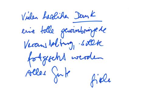 Gästebucheintrag zur Ausstellung "In Würde Abschied nehmen", handschriftliche Widmung von Ausstellungsbesuchern.