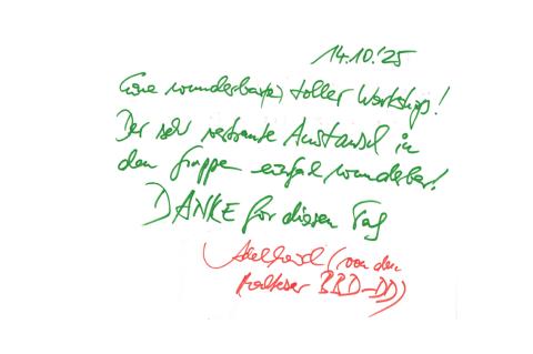 Gästebucheintrag zur Ausstellung "In Würde Abschied nehmen", handschriftliche Widmung von Ausstellungsbesuchern.